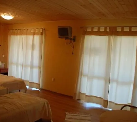 Bed & Breakfast Willa Debki