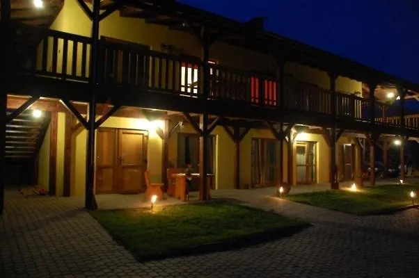 Panzió Willa Debki 3*